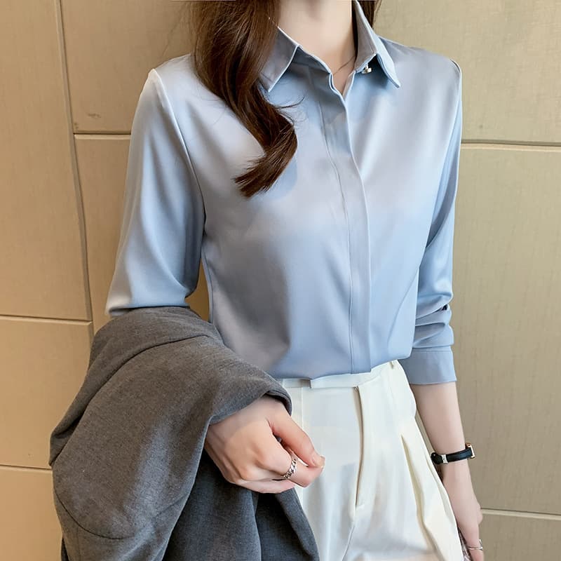 シャツ　レディース しなやか上質シルエットシャツ