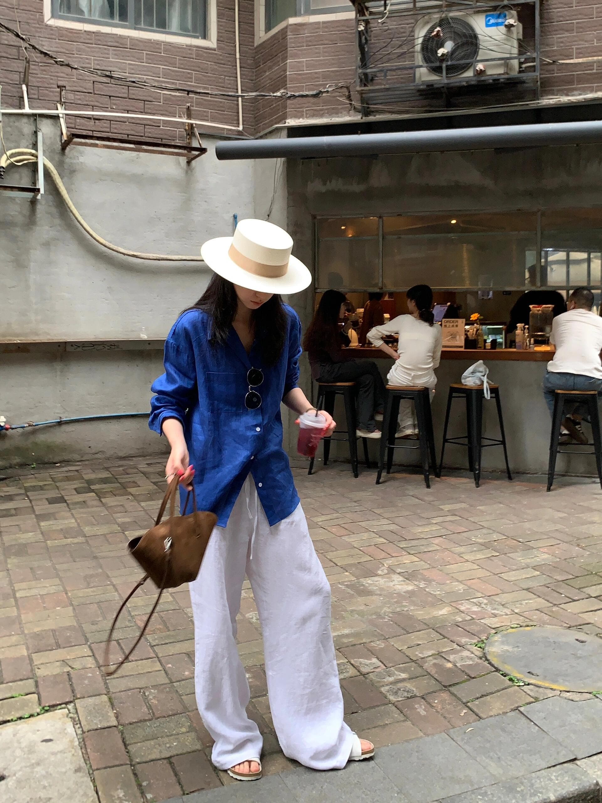 シャツ　レディース リネン混ゆったりシャツ