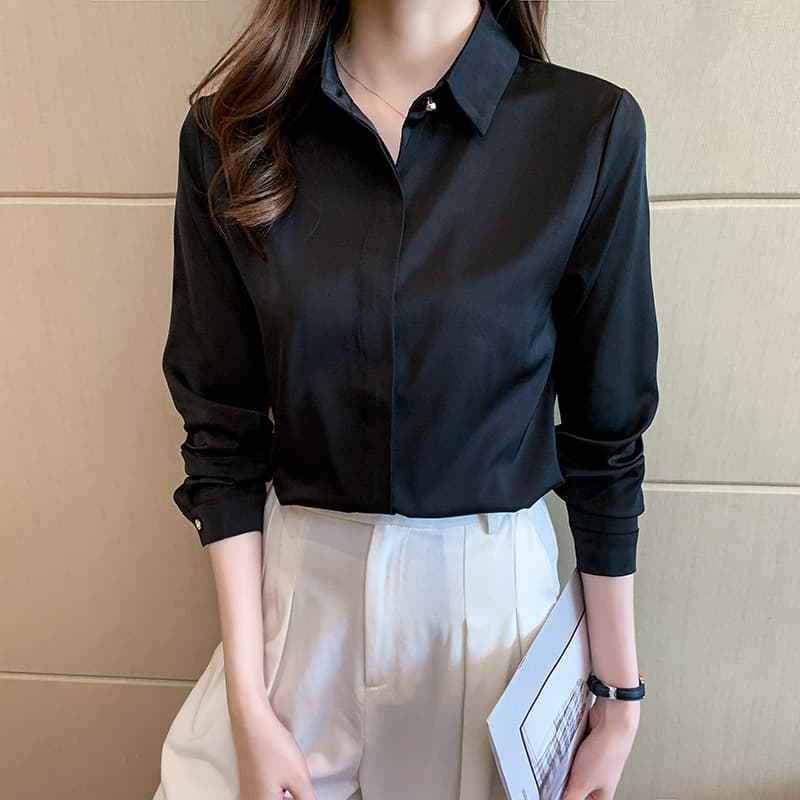 シャツ　レディース しなやか上質シルエットシャツ