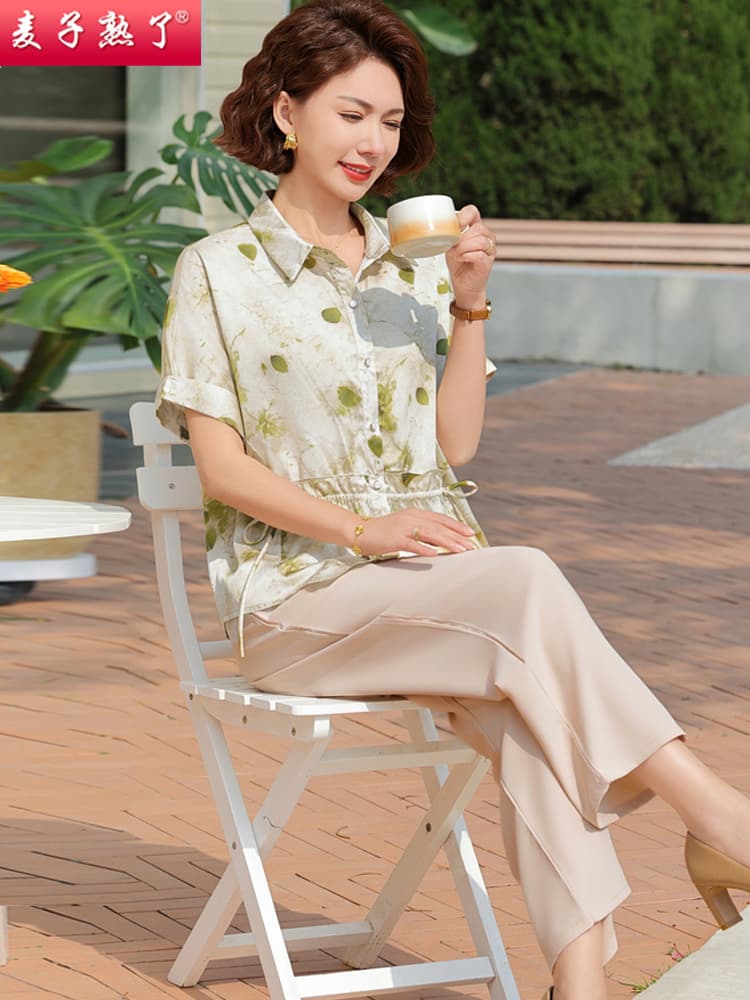レディースシャツ 上品な花柄開襟シャツ 華やか水彩デザイン