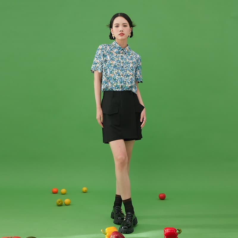 シャツ　レディース 爽やかな小花柄シャツ