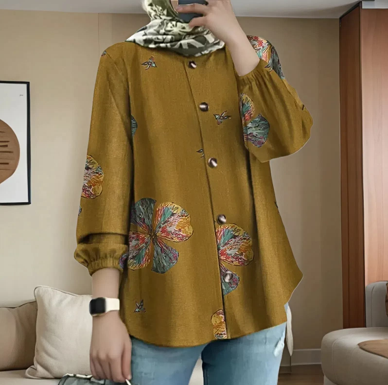 シャツ　レディース 華やか蝶々モチーフブラウス
