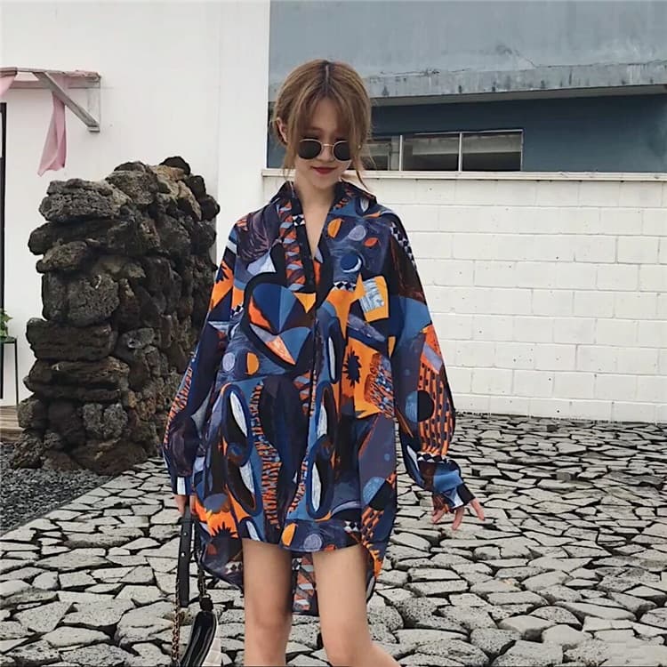 レディースシャツ 幾何学芸術柄シャツブラウス
